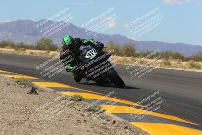 media/Oct-08-2022-SoCal Trackdays (Sat) [[1fc3beec89]]/Turn 7 Inside (145pm)/